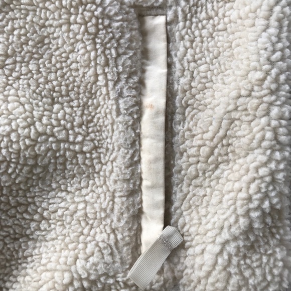 Patagonia Sherpa Vest - Picture 4 of 8